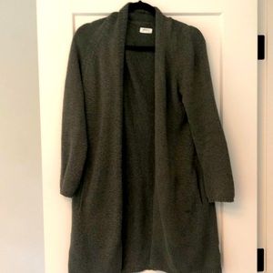 community (Aritzia) sweater/ cardigan. Size small